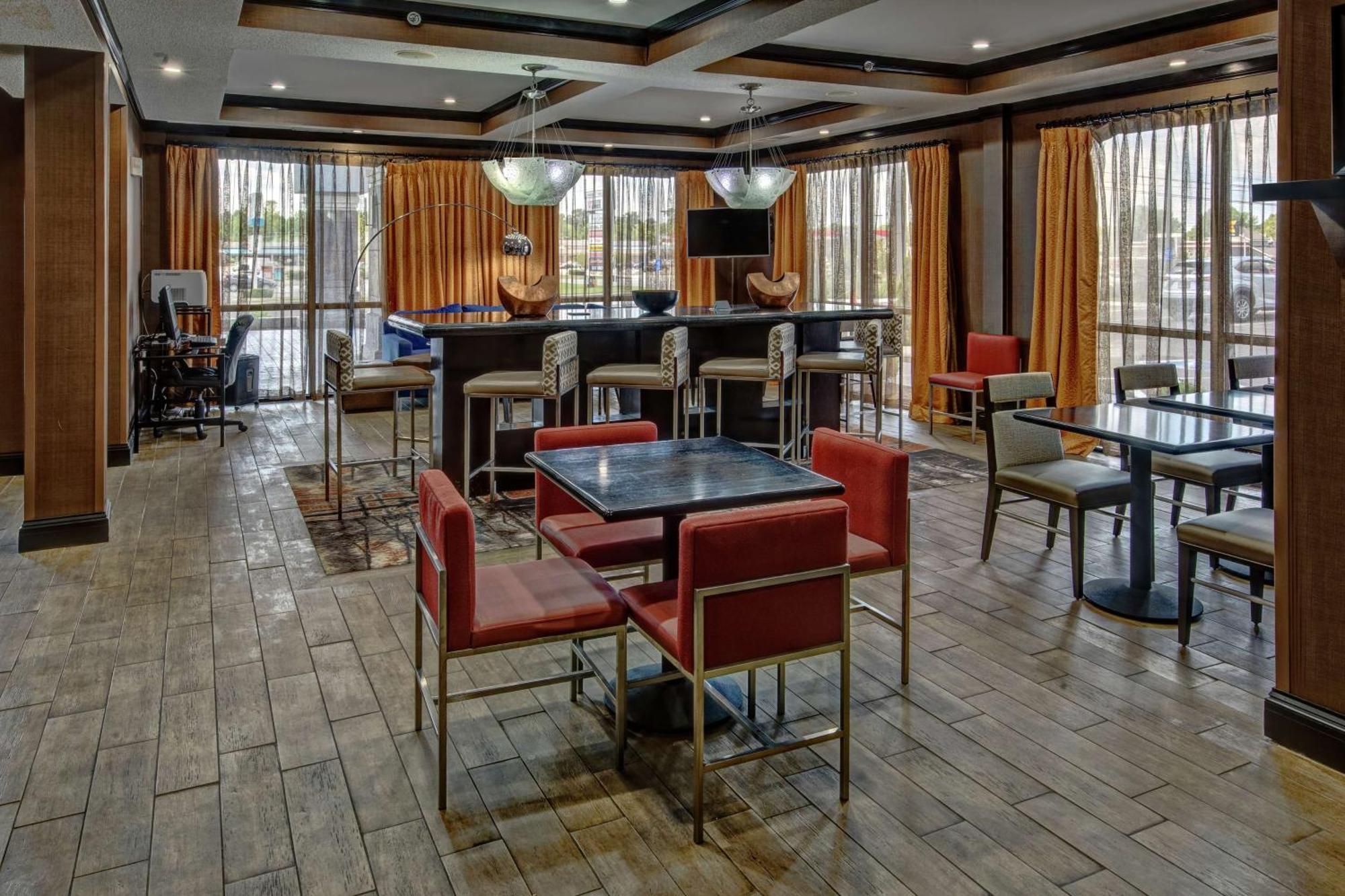 Hampton Inn Tullahoma Exteriér fotografie